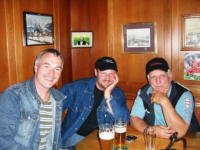 HP_024_Nachtleben_Koetschach.JPG - In Kötschach wird in uriger Umgebung die erste Nacht verbracht.
