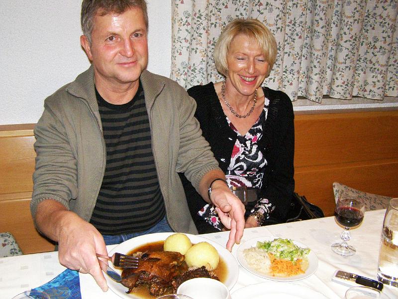 Kare_isst.JPG - Kare wirkt zuversichtlich: "Die Portion packe ich!"