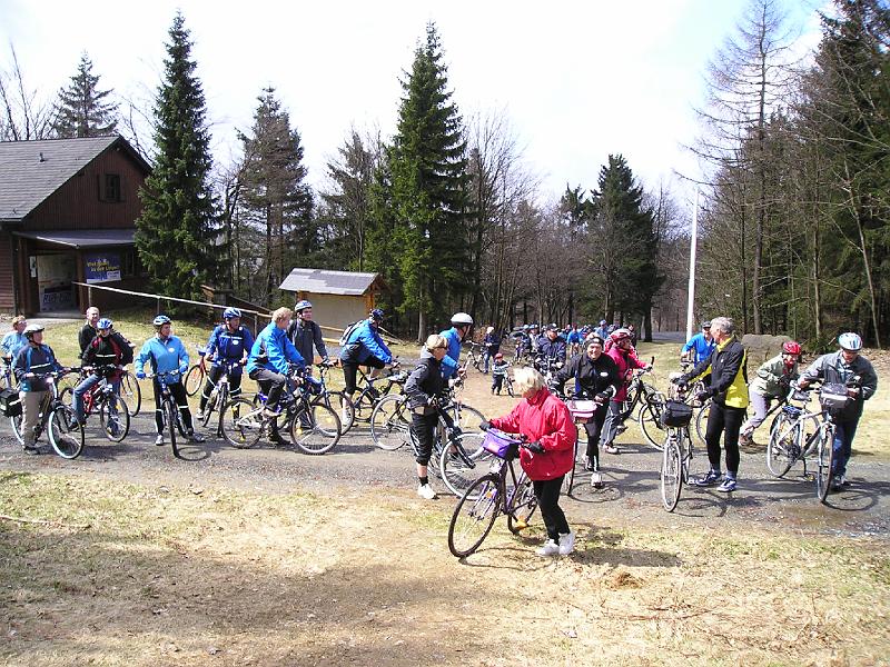 Abfahrt_Silberhuette.JPG - Start an der Silberhütte in Richtung Tschechien.