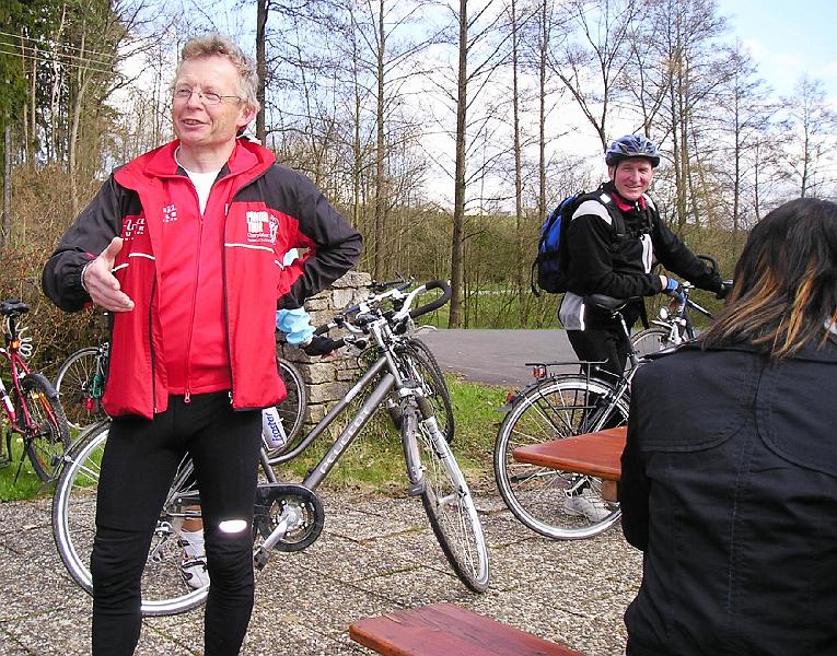 Max_Dank_Zottbach.JPG - Max Müllhofer bedankt sich für die Teilnahme an der Tour.