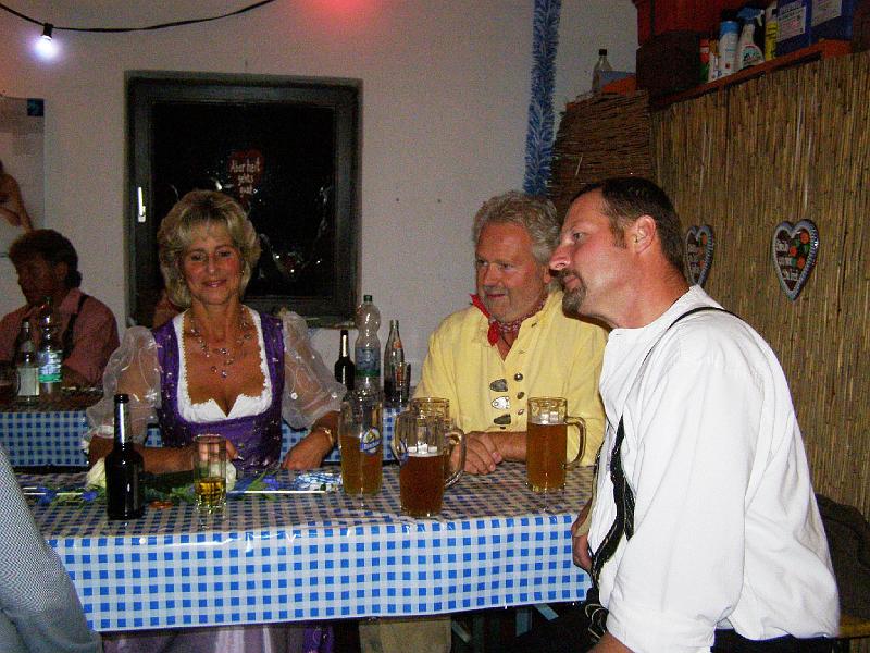 Franz_02.JPG - Gäste zur runden Geburtstagsfeier kamen aus Georgenberg und Tännesberg.