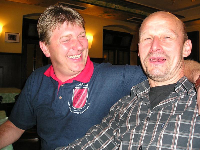 Kneit_09_29.JPG - Kneiinger Bier verändert Gesichtszüge.