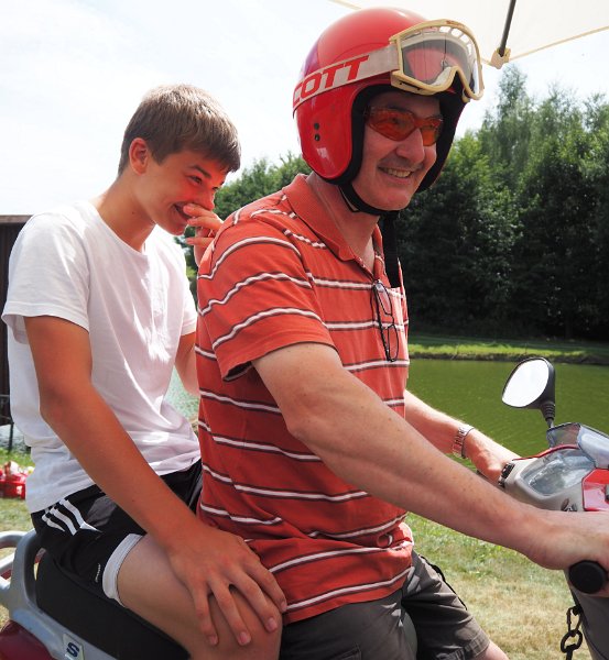 A_Zeltlager_2017_So_Re_09.JPG - "Pack'ma's Michi, öitza fohr'ma wiede ham!"